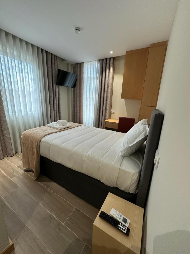 Oporto Station Hostel & Rooms - Oda