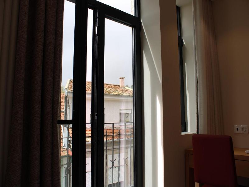 Oporto Station Hostel & Rooms - Oda