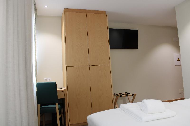 Oporto Station Hostel & Rooms - Oda