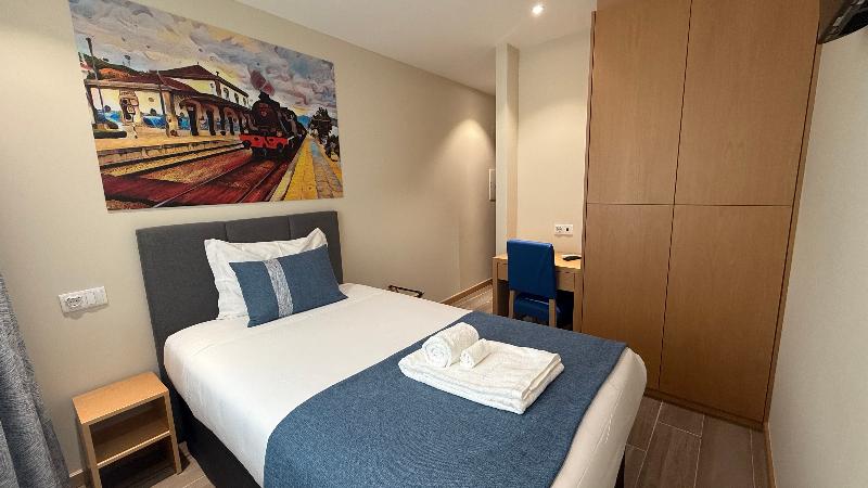 Oporto Station Hostel & Rooms - Oda