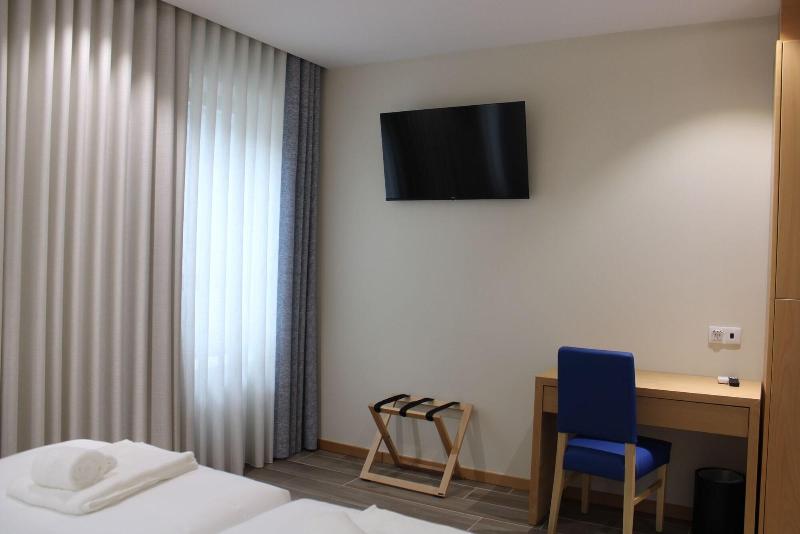 Oporto Station Hostel & Rooms - Oda