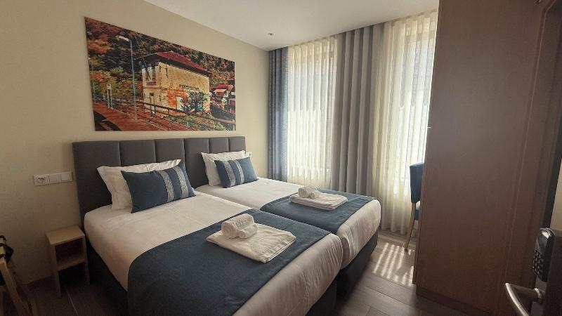 Oporto Station Hostel & Rooms - Oda
