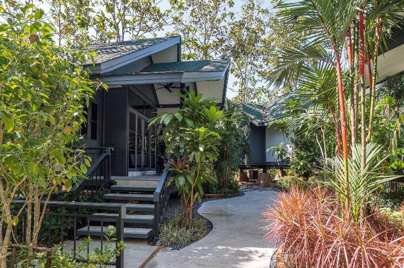 Loy Chalet - Genel