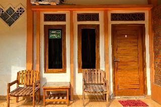 Family 24 Hotel near Pantai Cipatujah By Zuzu fotoÄŸrafÄ±