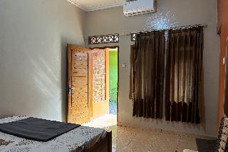 Family 24 Hotel near Pantai Cipatujah By Zuzu fotoÄŸrafÄ±