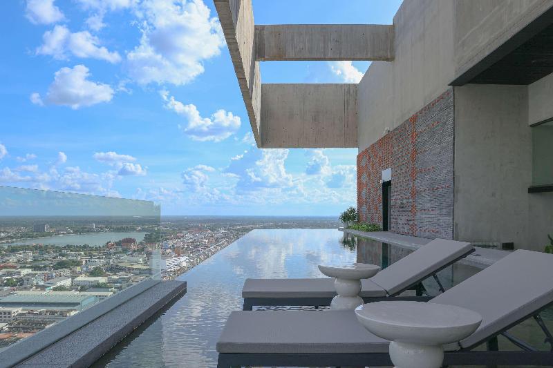 Ad Lib Hotel Khon Kaen - Havuz