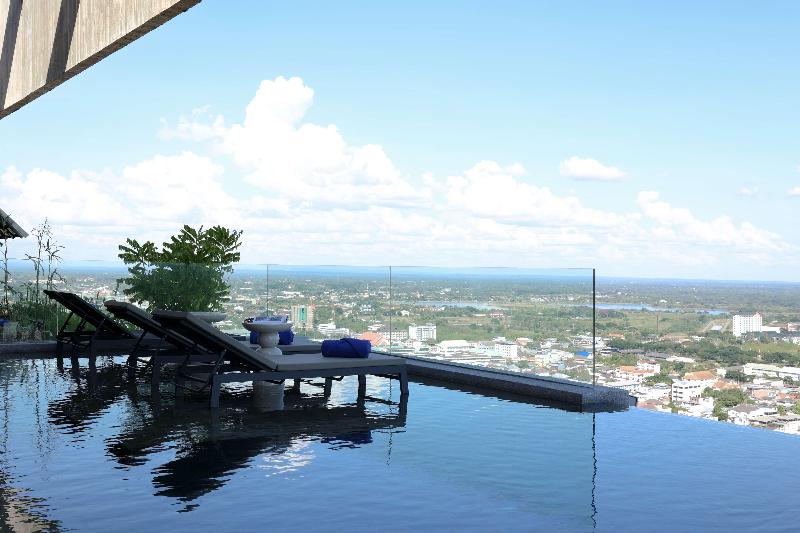 Ad Lib Hotel Khon Kaen - Havuz