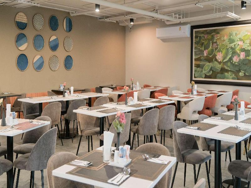 SimpleStay Chatuchak SureStay Collection By BW - Restoran