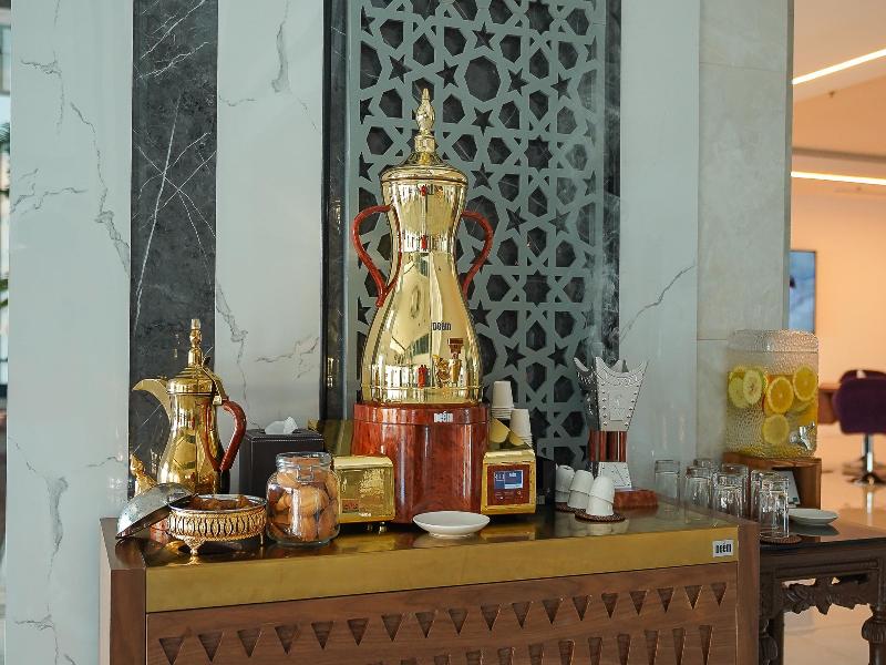 Best Western Plus Jeddah Hotel Madinah Road - Lobi