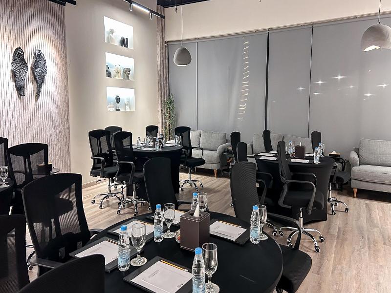 Best Western Plus Jeddah Hotel Madinah Road - Toplantı