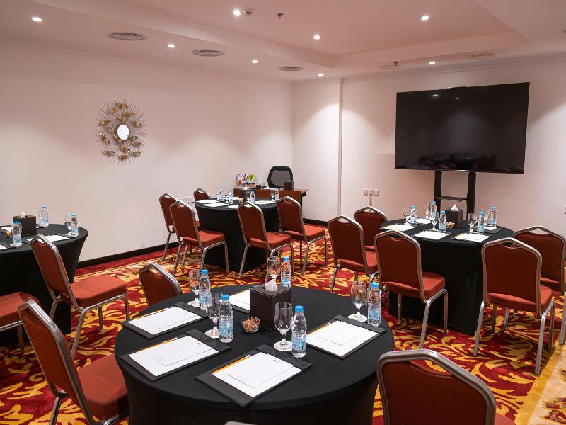 Best Western Plus Jeddah Hotel Madinah Road - Toplantı