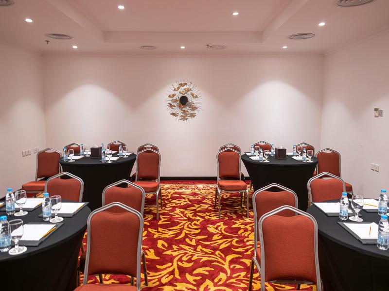 Best Western Plus Jeddah Hotel Madinah Road - Toplantı