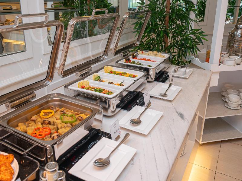 Best Western Plus Jeddah Hotel Madinah Road - Restoran