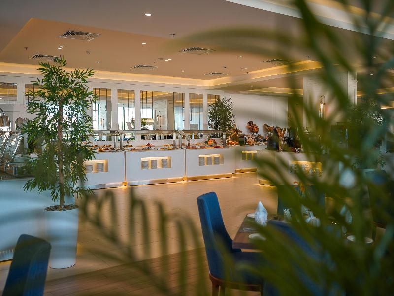 Best Western Plus Jeddah Hotel Madinah Road - Restoran