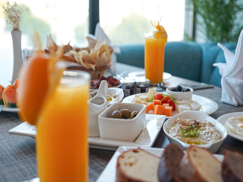 Best Western Plus Jeddah Hotel Madinah Road - Restoran