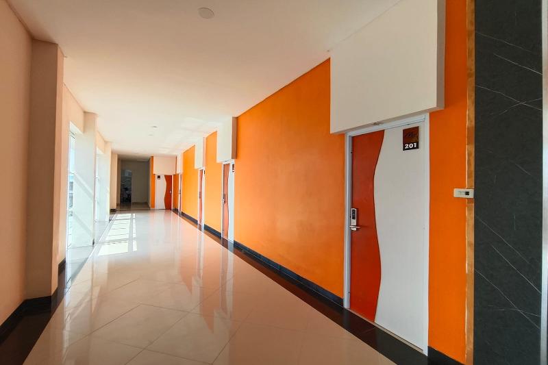 Mulyojaten Hotel & Resto By Zuzu - Genel