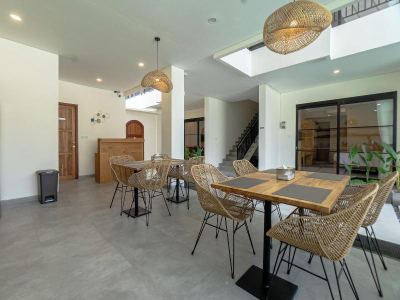 Kelaya Guesthouse By Zuzu - Lobi