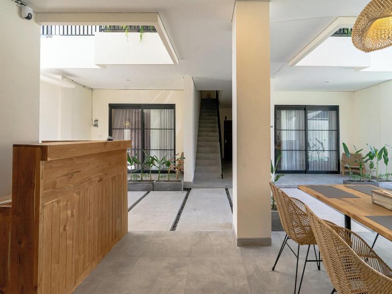 Kelaya Guesthouse By Zuzu - Lobi
