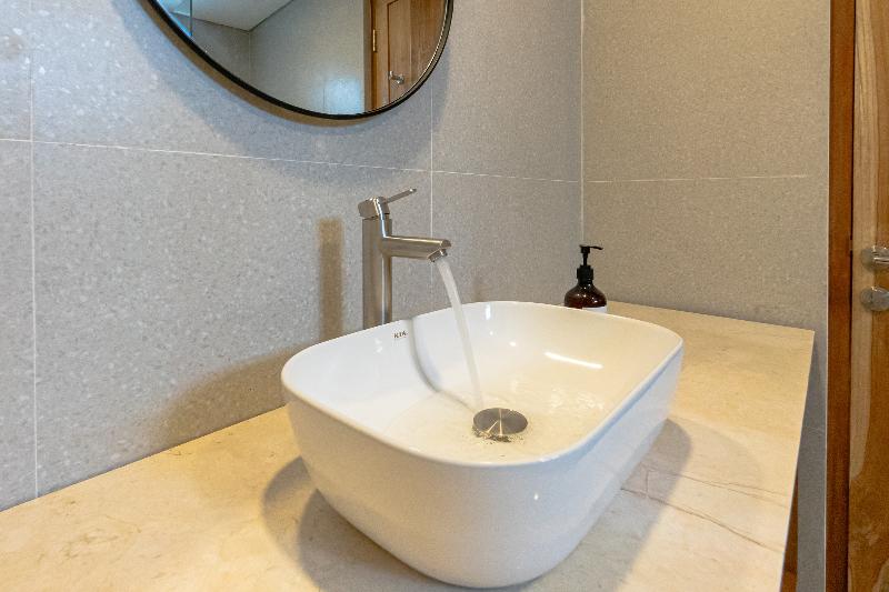 Kelaya Guesthouse By Zuzu - Oda