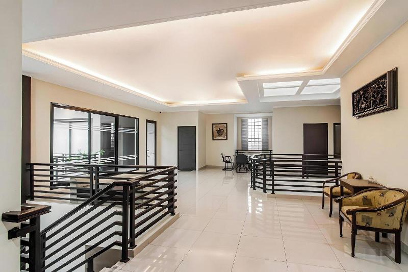 TOS Guest House By Zuzu - Lobi