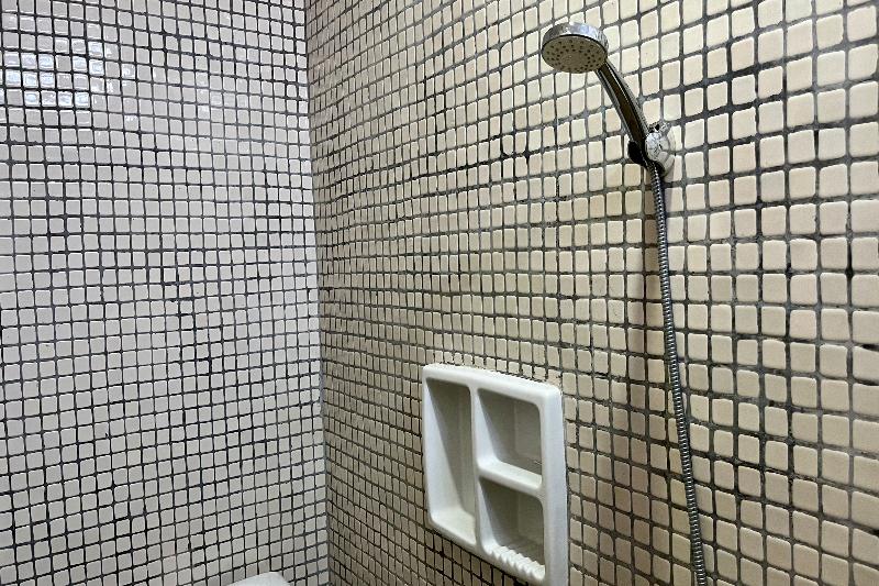 TOS Guest House By Zuzu - Oda