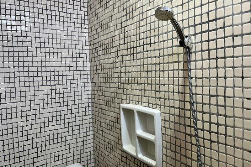 TOS Guest House By Zuzu - Oda