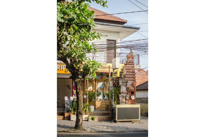 Azalea Homestay & Villa - Genel