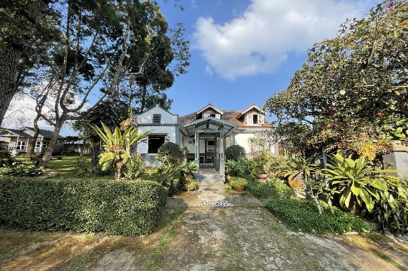 Villa 325 Maribaya By Zuzu - Oda