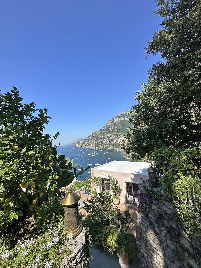 Villa Treville - Genel