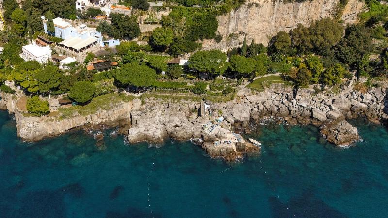 Villa Treville - Genel