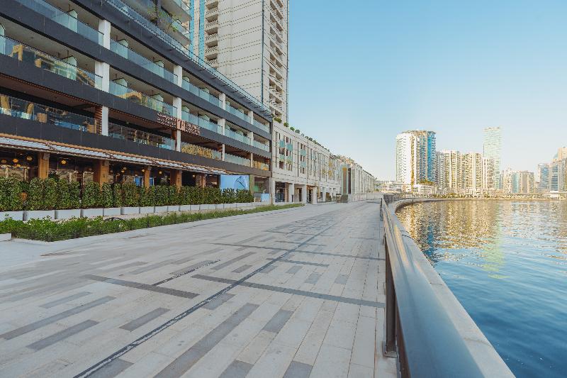 The First Collection Dubai Waterfront - Restoran