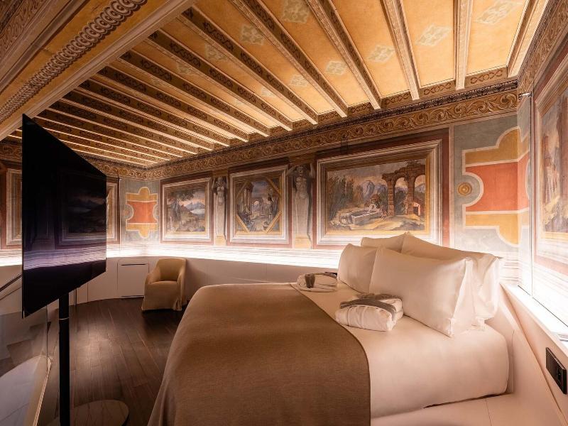 Romeo Hotel Roma - Oda