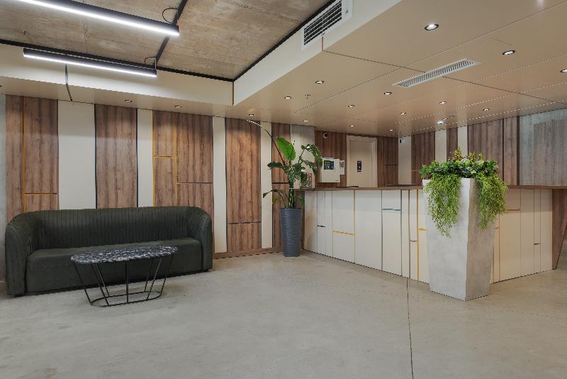 Rainbow Residence - Lobi