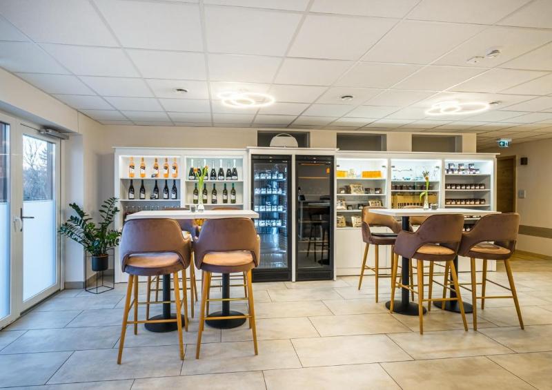 Kistücsök Food&room - Lobi