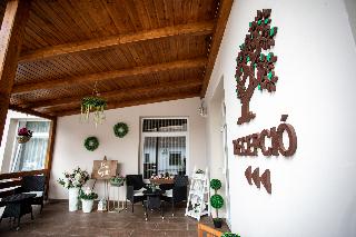 Árnyas Panzió Gödöllő otel fotoğrafı