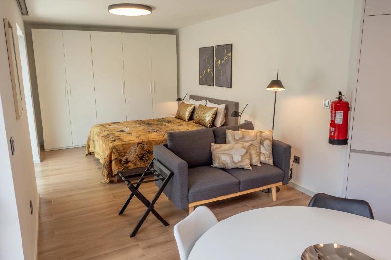 Ria Centrum - Smart Residence - Oda