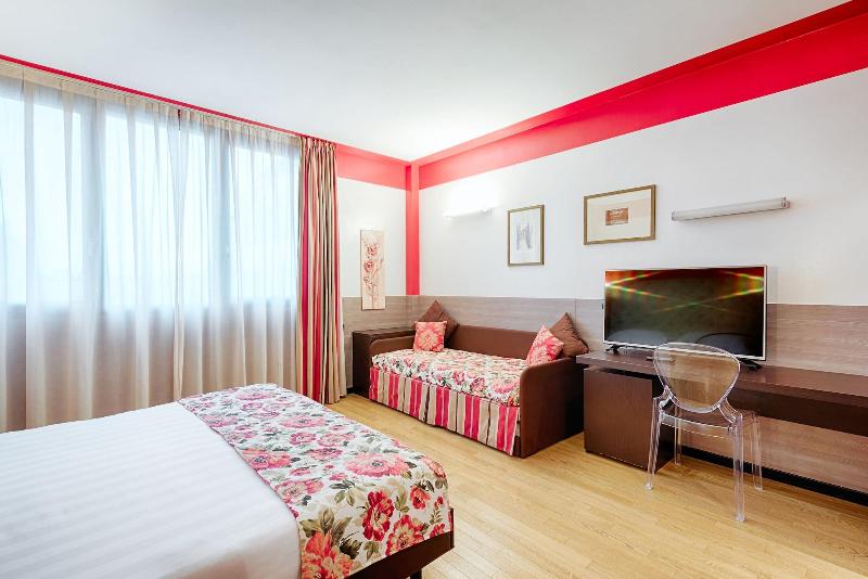 Continental Urban Art Hotel - Oda