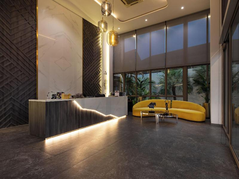 Elite Atoll Serviced Apartments Phuket - Lobi