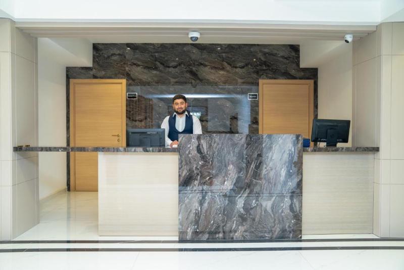 Port Marine Hotel - Lobi