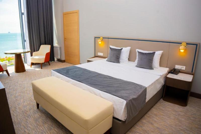 Port Marine Hotel - Oda