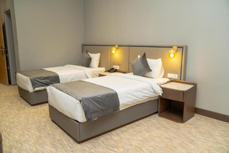 Port Marine Hotel - Oda