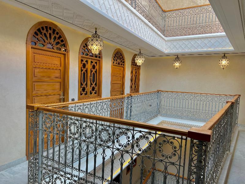 Riad Tislite - Genel