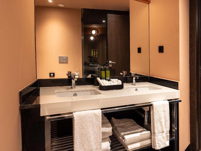Cenica Porto Hotel, Curio Collection By Hilton - Oda