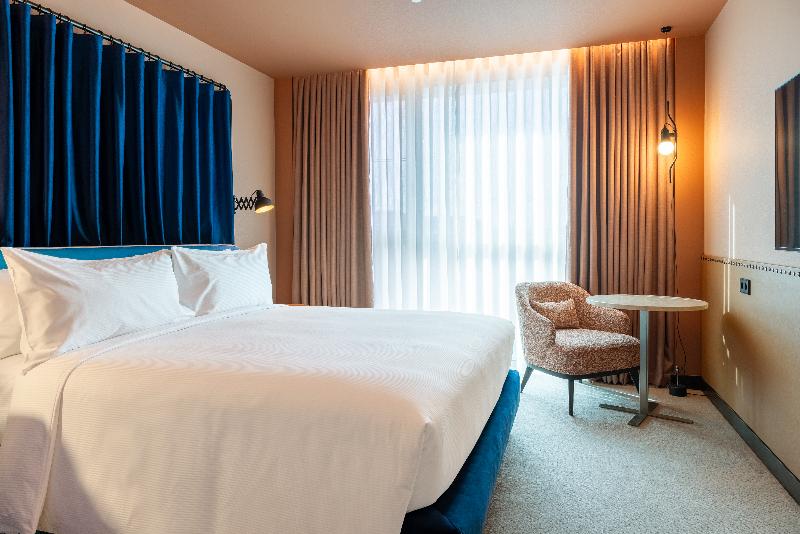 Cenica Porto Hotel, Curio Collection By Hilton - Oda