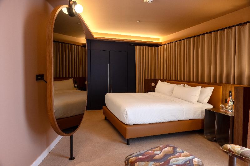 Cenica Porto Hotel, Curio Collection By Hilton - Oda