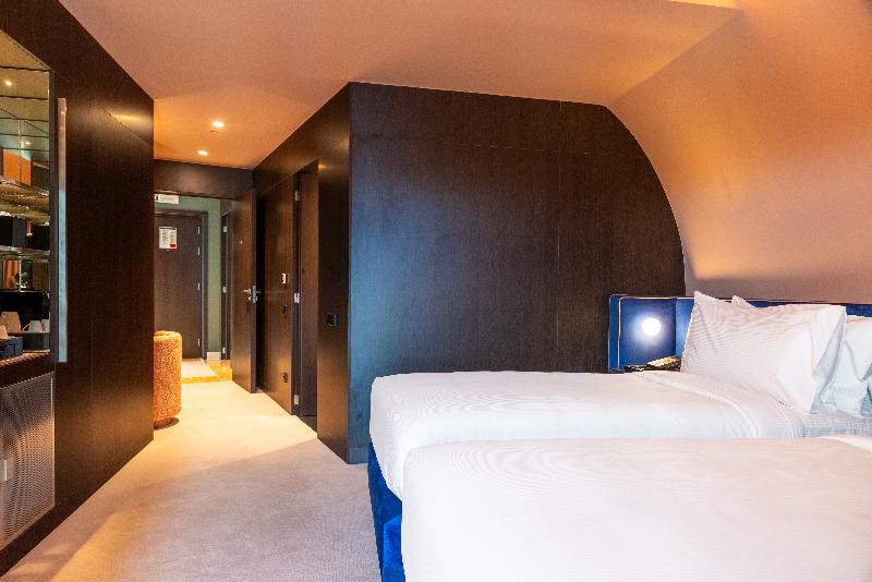 Cenica Porto Hotel, Curio Collection By Hilton - Oda