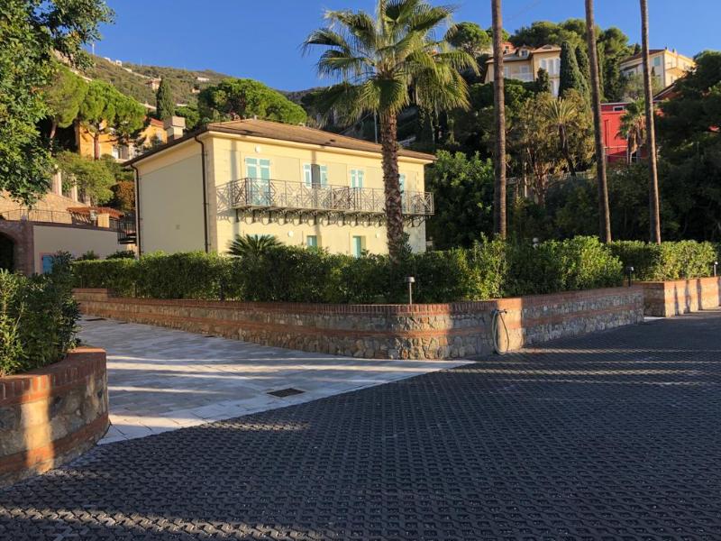 Alaxia Exclusive Apartments - Genel