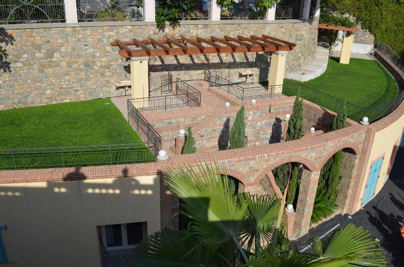 Alaxia Exclusive Apartments - Genel