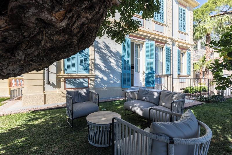 Alaxia Exclusive Apartments - Genel