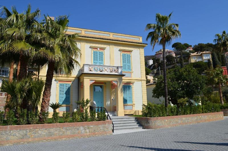 Alaxia Exclusive Apartments - Genel